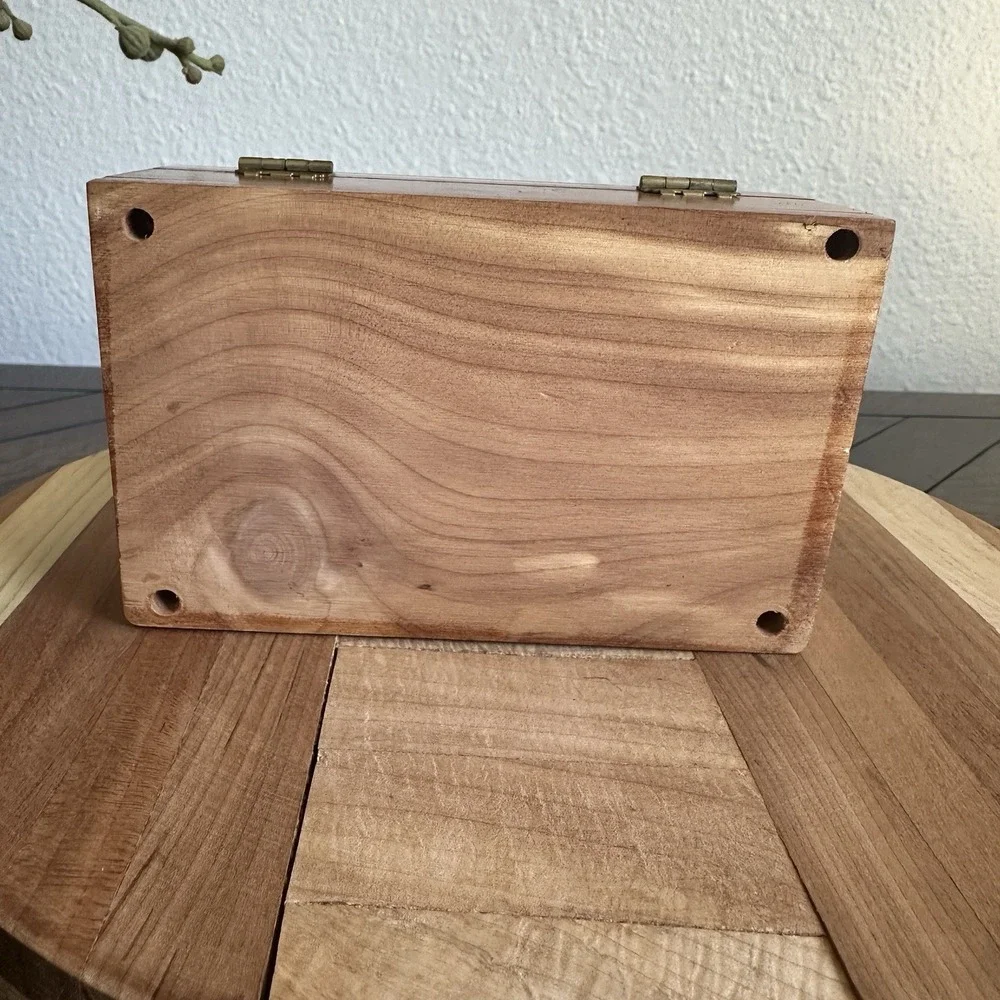Vintage USA Artisan Cedar Trinket Jewelry Box 5x3 Inch Handcrafted Floral Design